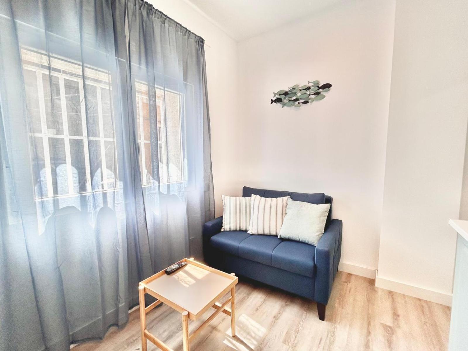 Mini Apartament Nicole Gam Alicante Exterior foto
